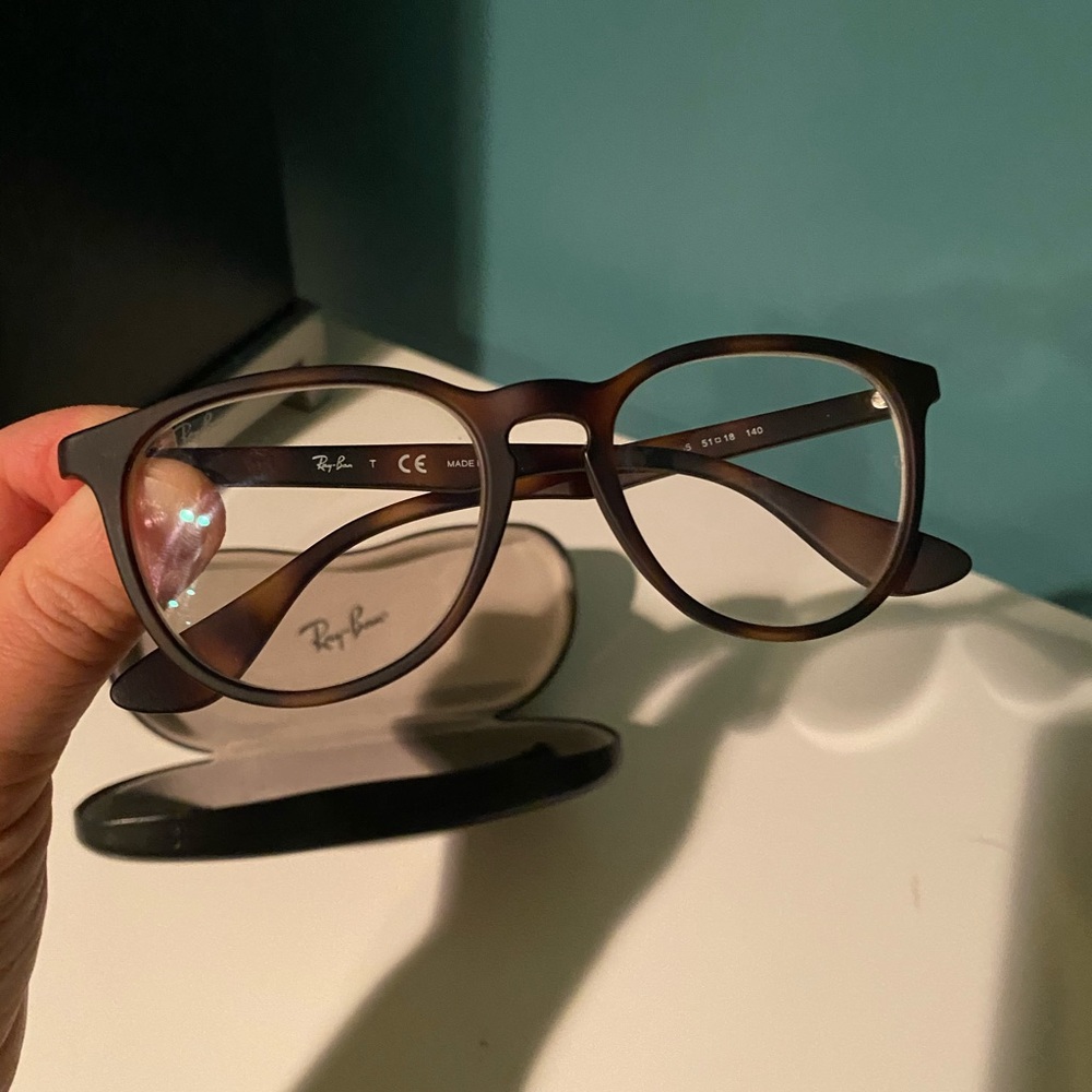 Ray Ban tortoise glasses